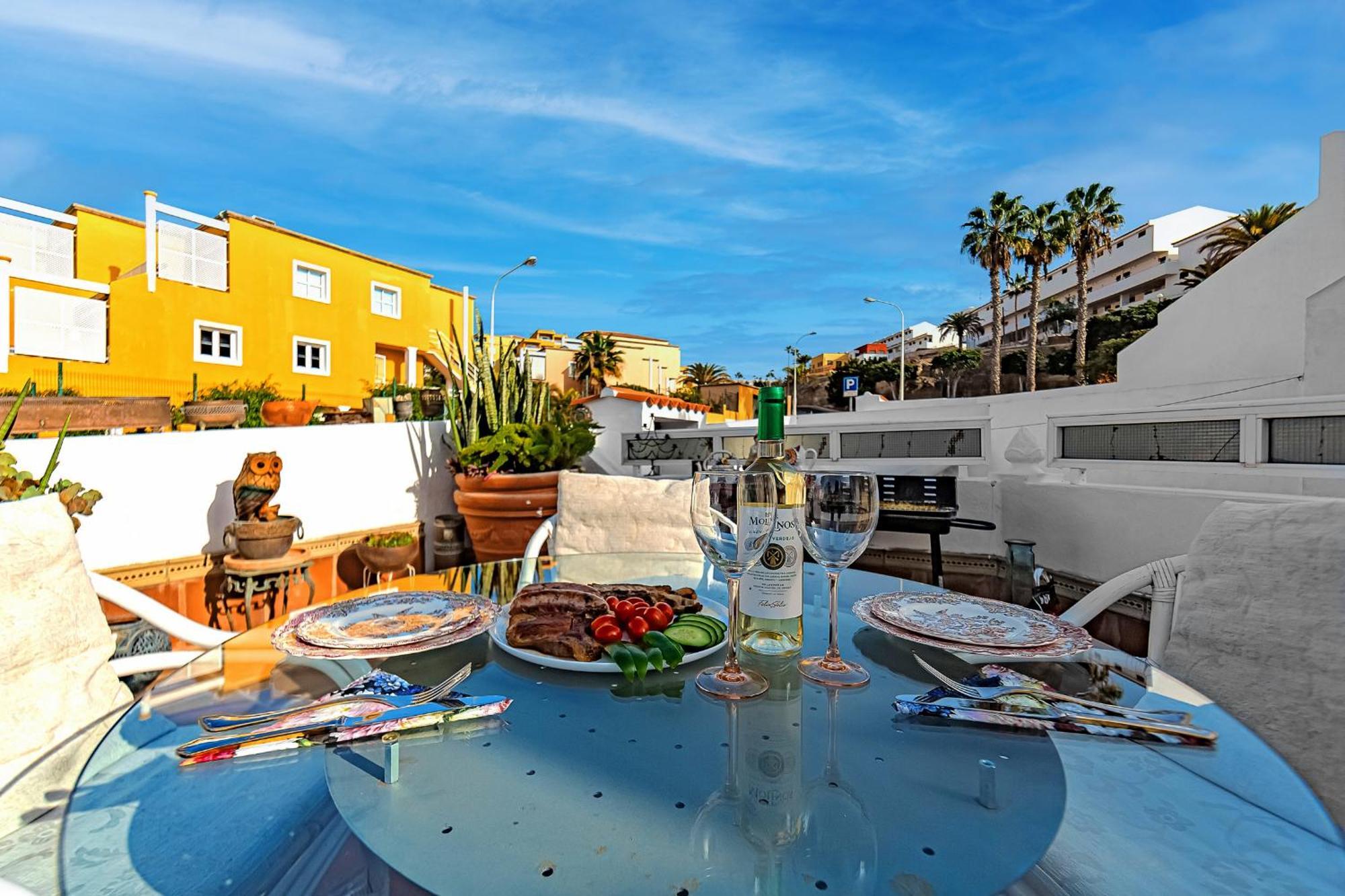Apartment On Torviscas Costa Adeje  Bagian luar foto